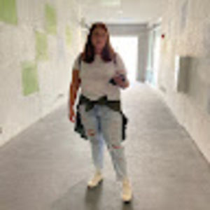 Meet your Posher, Elizabeth